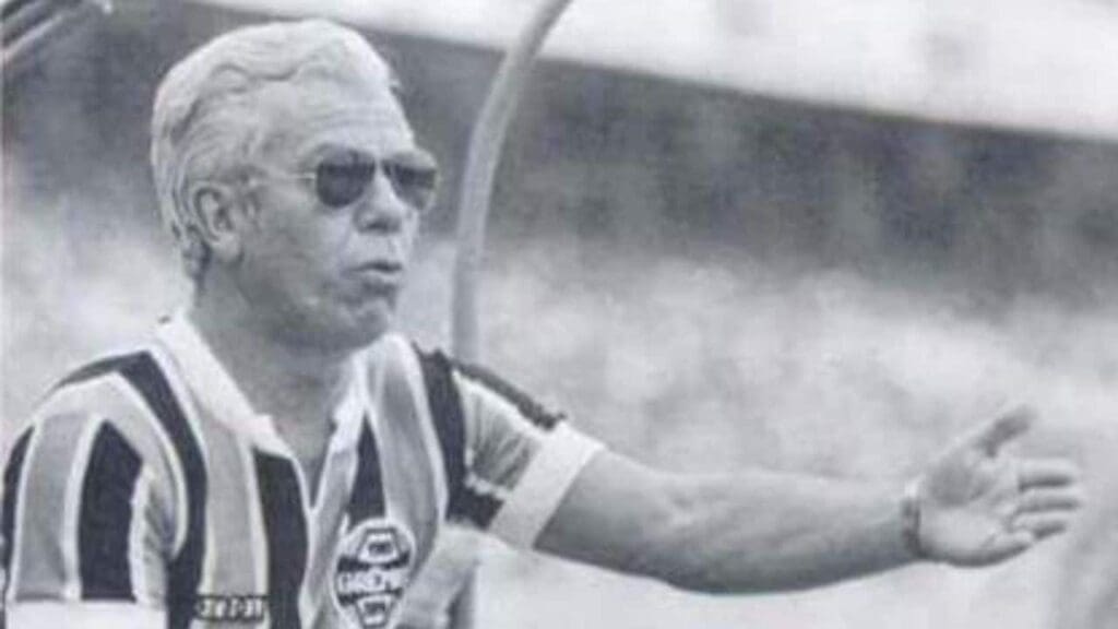 ÊNIO ANDRADE